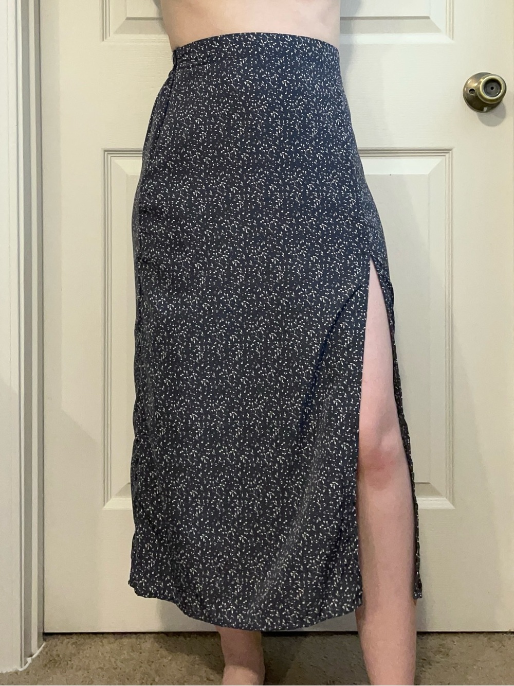 Willow & Root Blue and White Speckled Maxi Skirt with Leg Split Size S